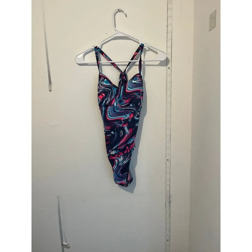 Women's Nike one piece bathing suit